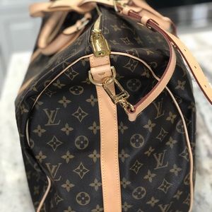 Authentic LV duffel bag. Like new.